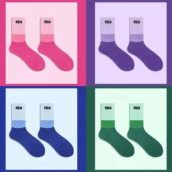 2023 Nové GOLFOVÉ mid-tube športové ponožky pre mužov a ženy, rovnaký štýl, športové gradient ponožky